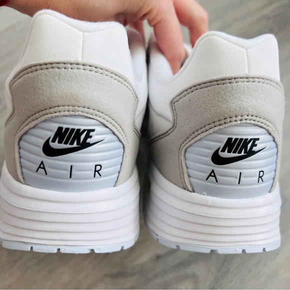 NWT Nike Air Max Solo Women’s Shoes - Picture 8 of 9